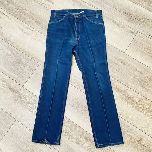 Vintage Levis 547 Action Jeans 36x30 1990s Dark Wash Straight Blue Brown Tab - Picture 2 of 6